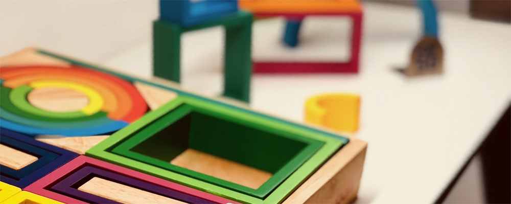 Costruzioni in legno per bambini arcobaleno